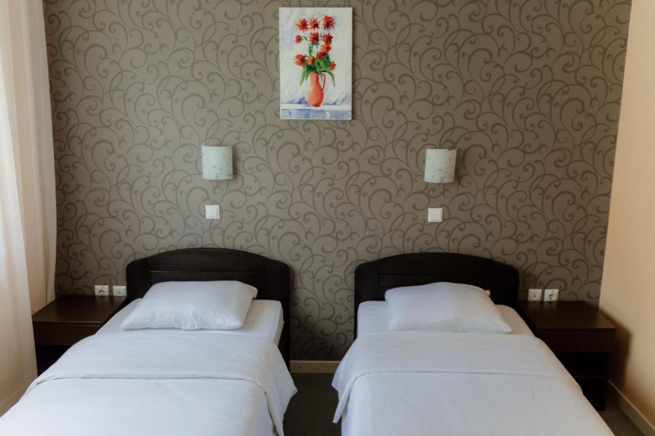 Hotel Drinska Lasta Ljubovija 外观 照片