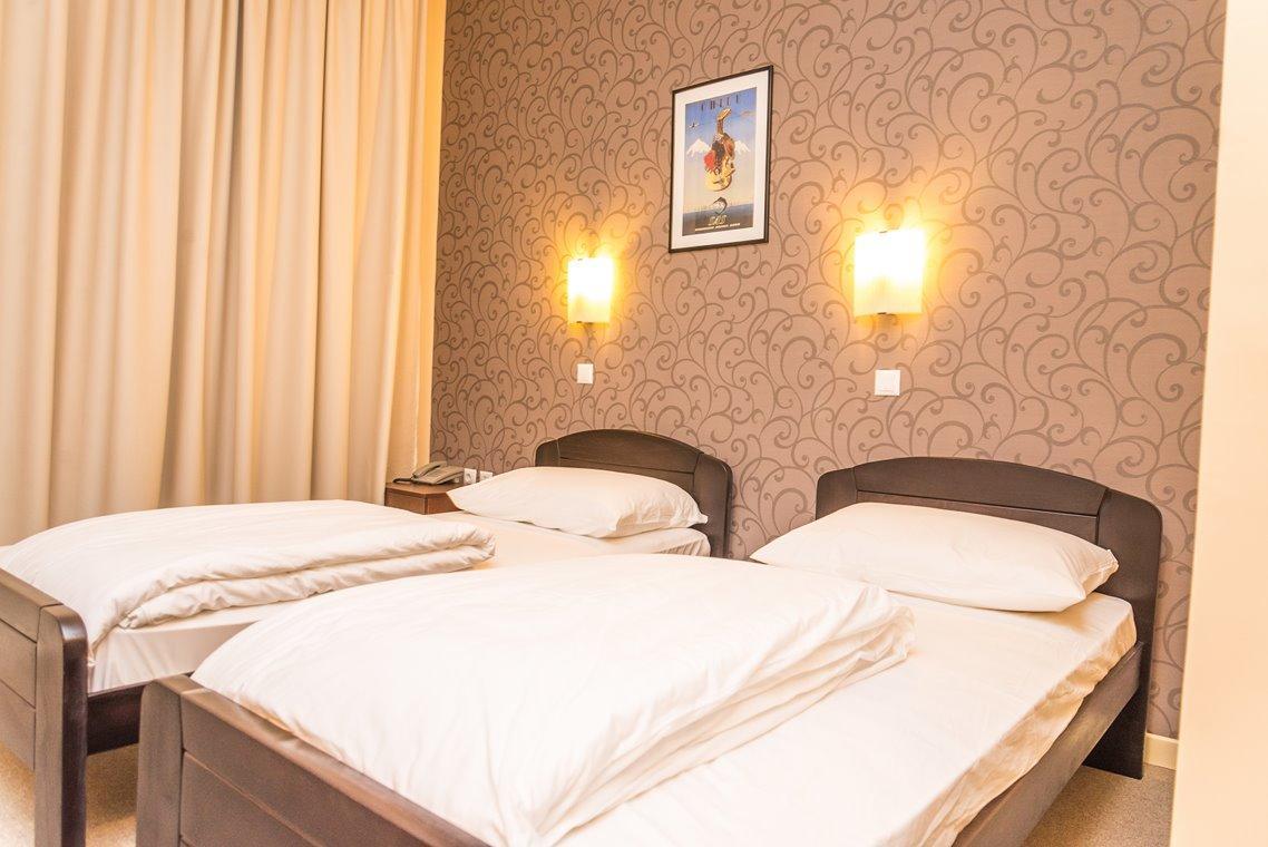 Hotel Drinska Lasta Ljubovija 外观 照片