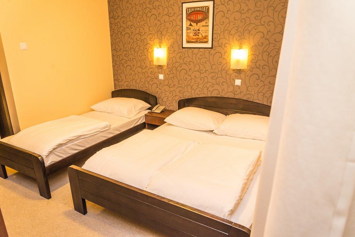 Hotel Drinska Lasta Ljubovija 外观 照片